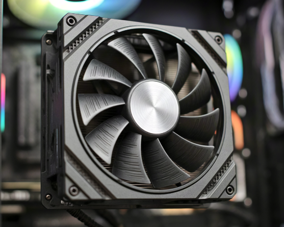 CPU總是過熱降頻?工程師教你只看這5個(gè)核心參數(shù),選出高性價(jià)比靜音風(fēng)扇 CPU總是過熱降頻?工程師教你只看這5個(gè)核心參數(shù),選出高性價(jià)比靜音風(fēng)扇